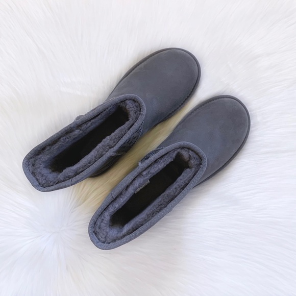 UGG Classic Short Stud II Charcoal Boots - Picture 3 of 9